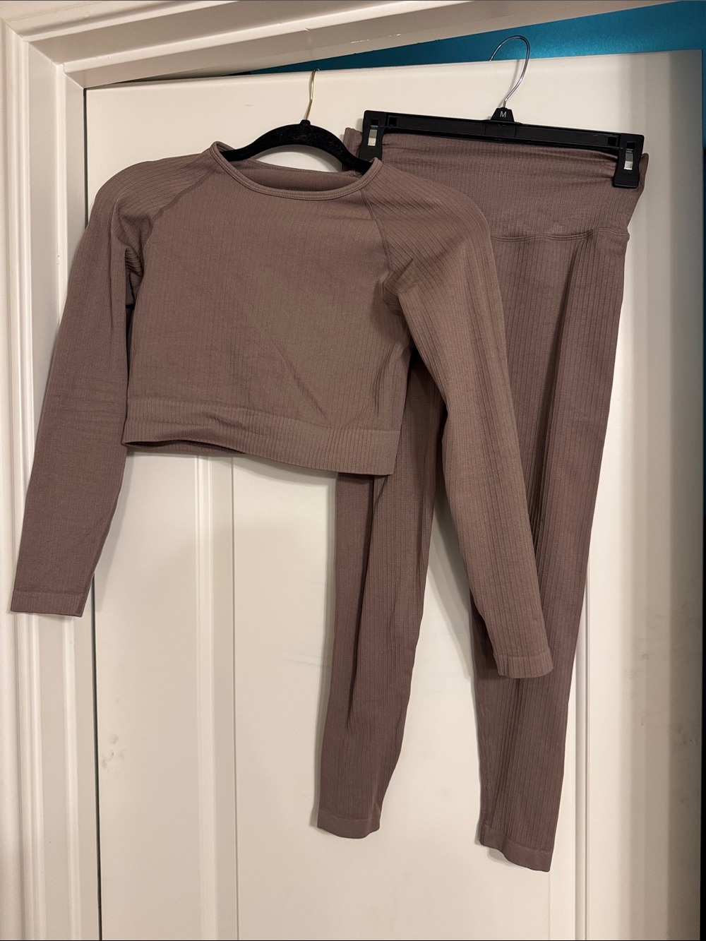 Ribbed Two-Piece Active Set in Mauve Taupe